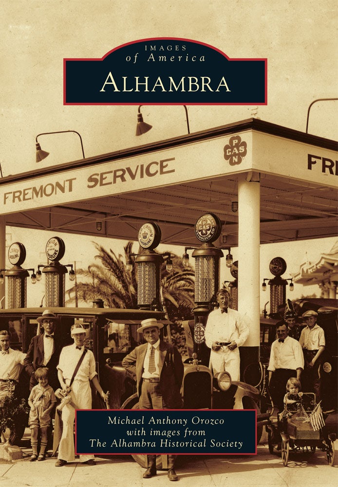 La Alhambra de cerca [洋書] 71CO6s1mytL._AC_UF350,